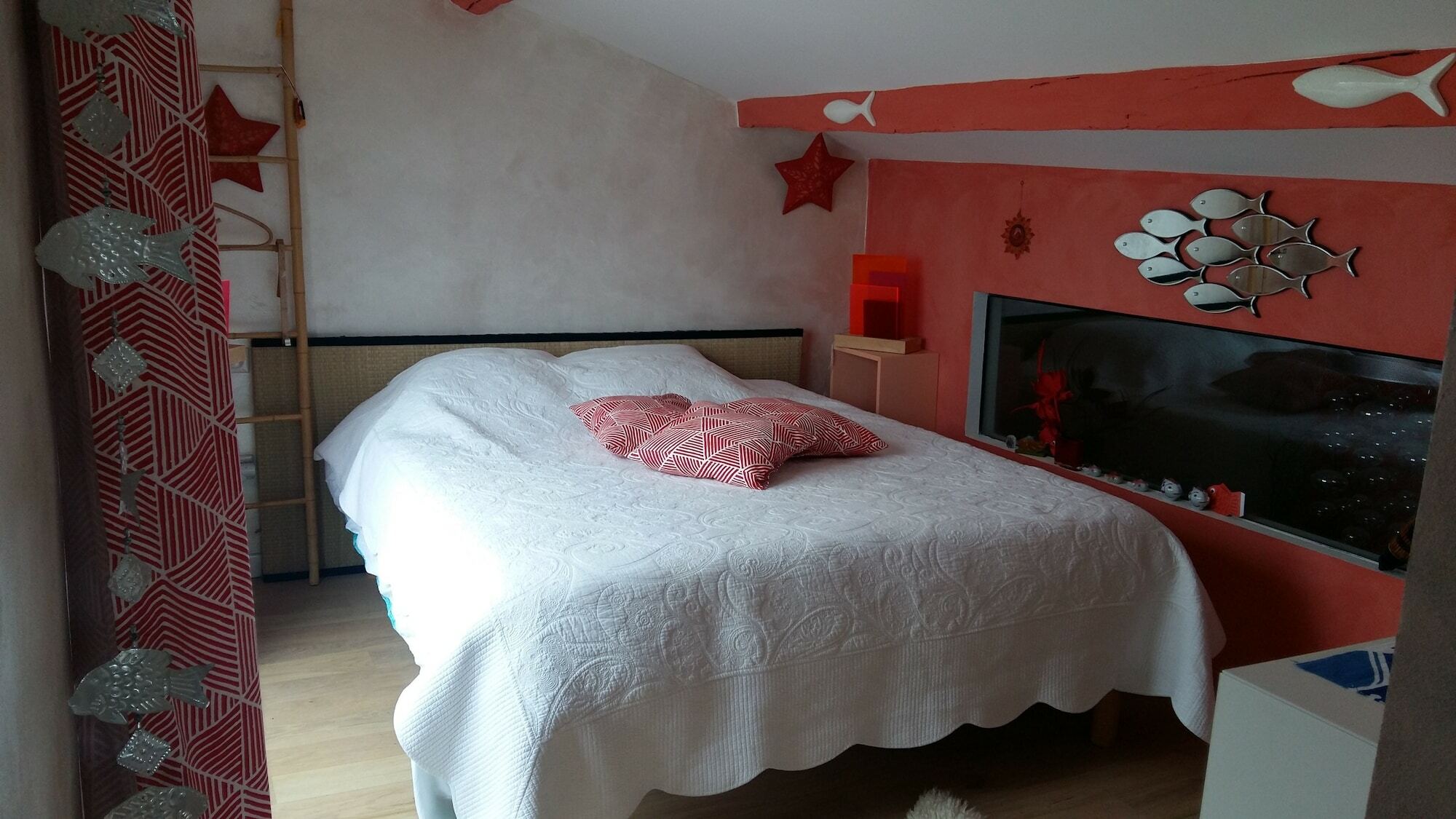 La Cabane D'Isa Сет Экстерьер фото